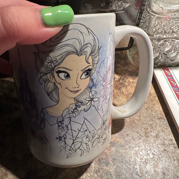 “Frozen” mug - Picture 2 of 2